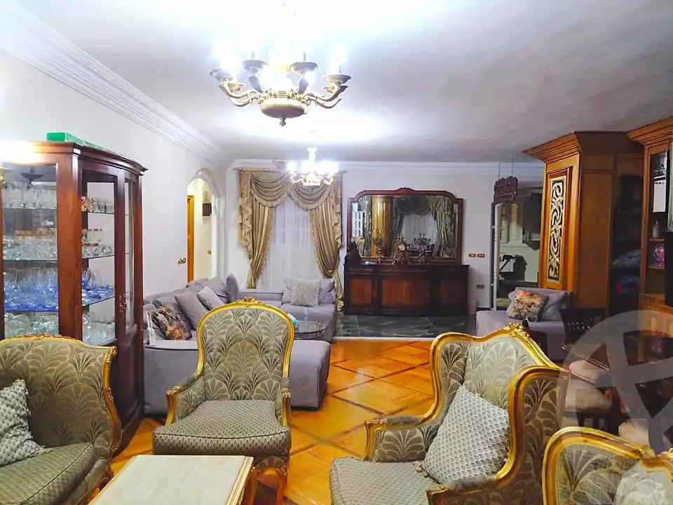 https://aqarmap.com.eg/en/listing/6883266-for-sale-alexandria-moharram-bey-el-maamoun-st