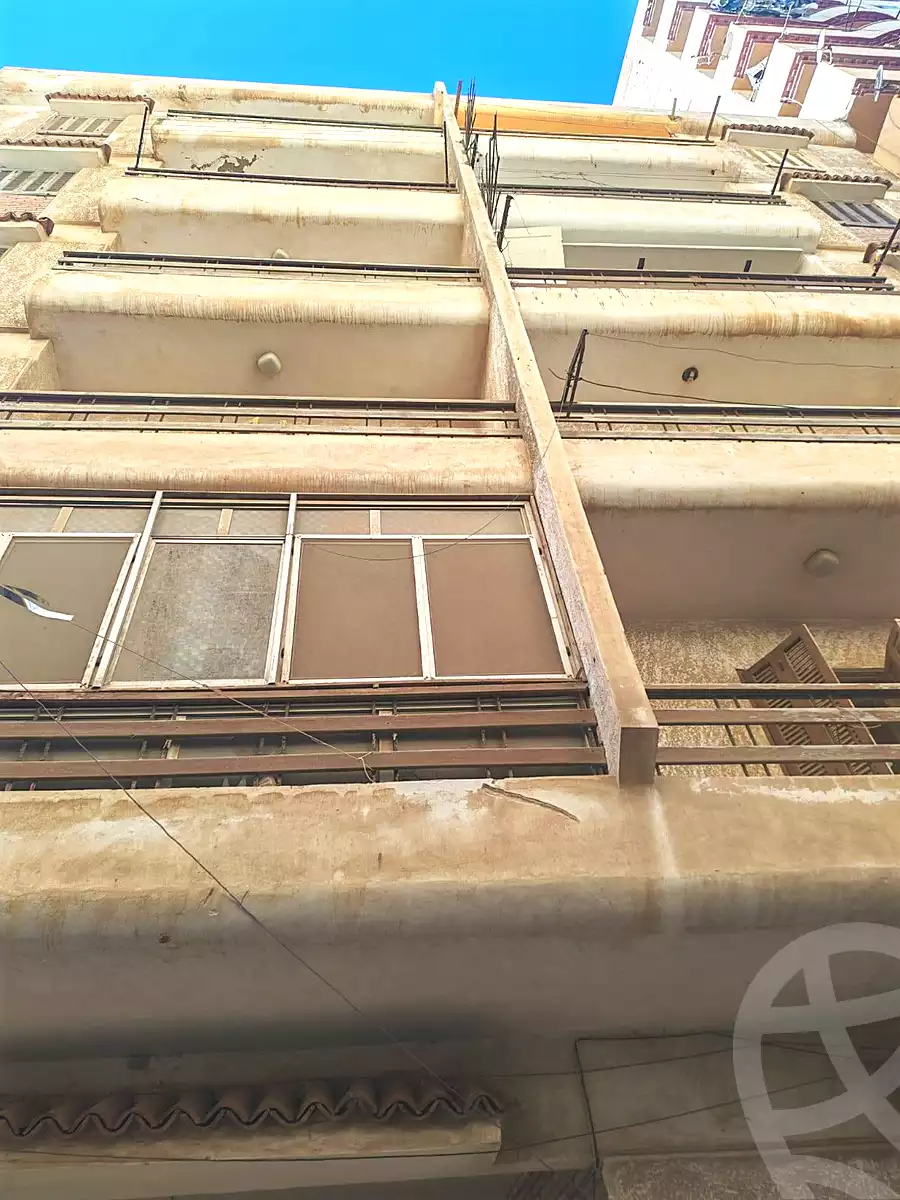 https://aqarmap.com.eg/en/listing/6883295-for-sale-alexandria-al-agamy-el-hanouvel-al-haded-we-al-soulb-st