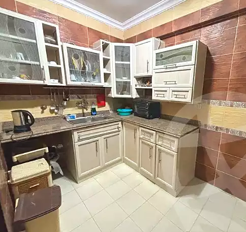 https://aqarmap.com.eg/ar/listing/6883468-for-sale-alexandria-sydy-bshr-tryq-ljysh
