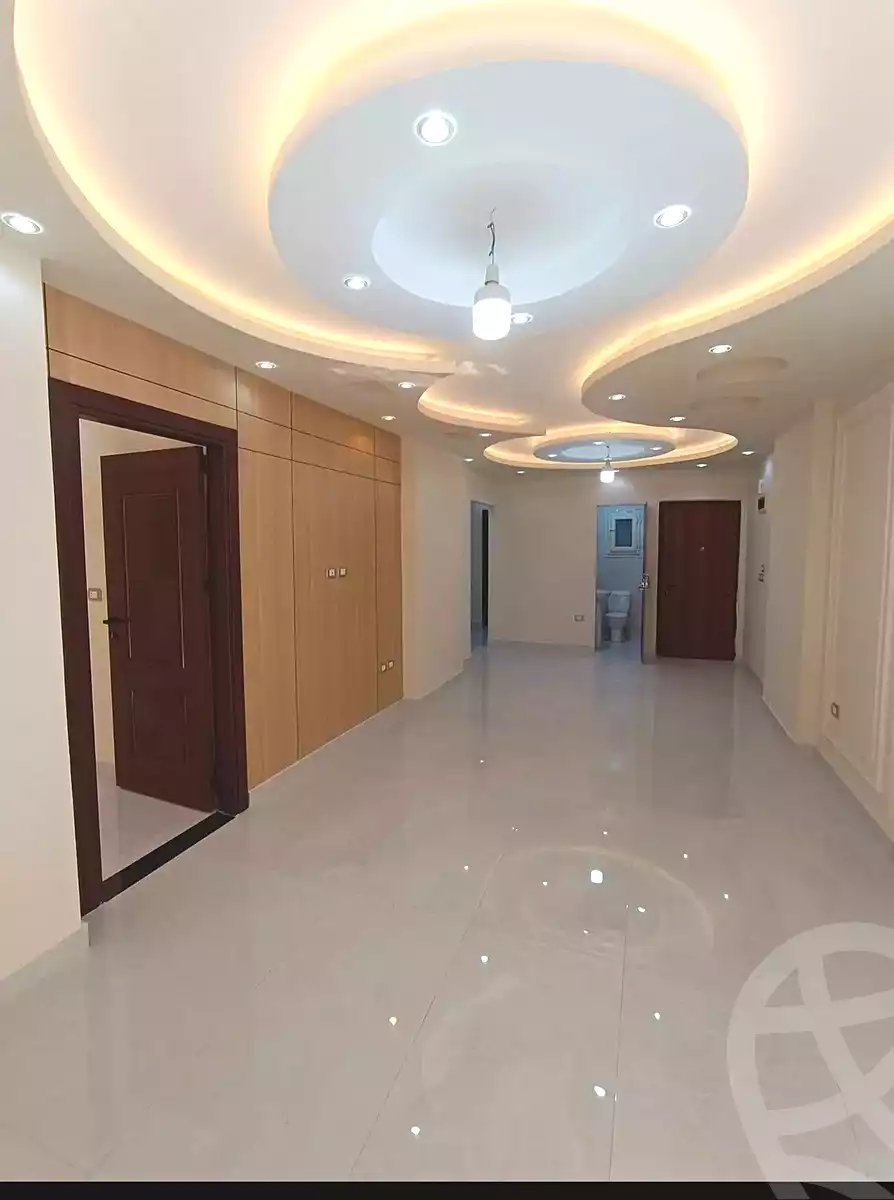https://aqarmap.com.eg/ar/listing/6883502-for-sale-alexandria-sydy-bshr-sydy-bshr-bhry-khalil-hamada-st
