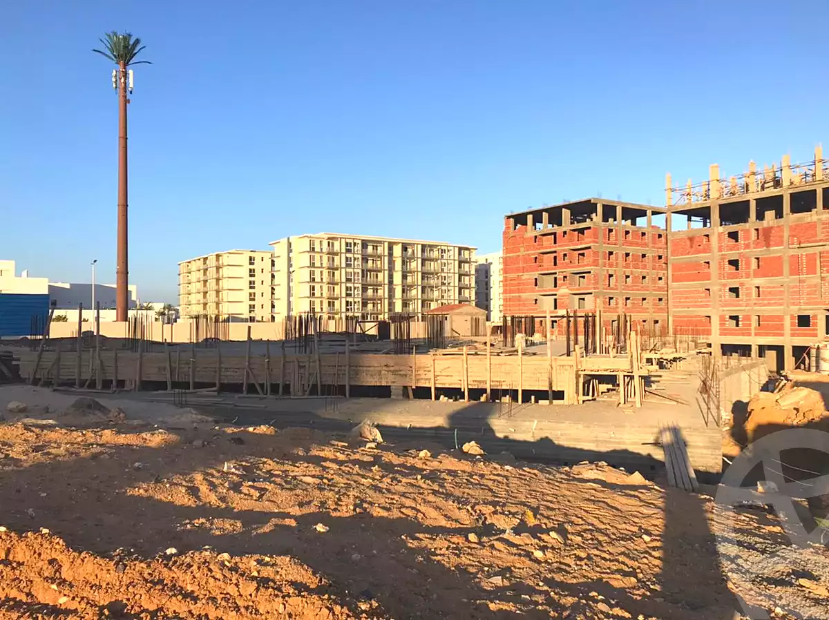 https://aqarmap.com.eg/ar/listing/6883466-for-sale-cairo-el-sheikh-zayed-city-bait-el-watan-phase-7-el-takmelya