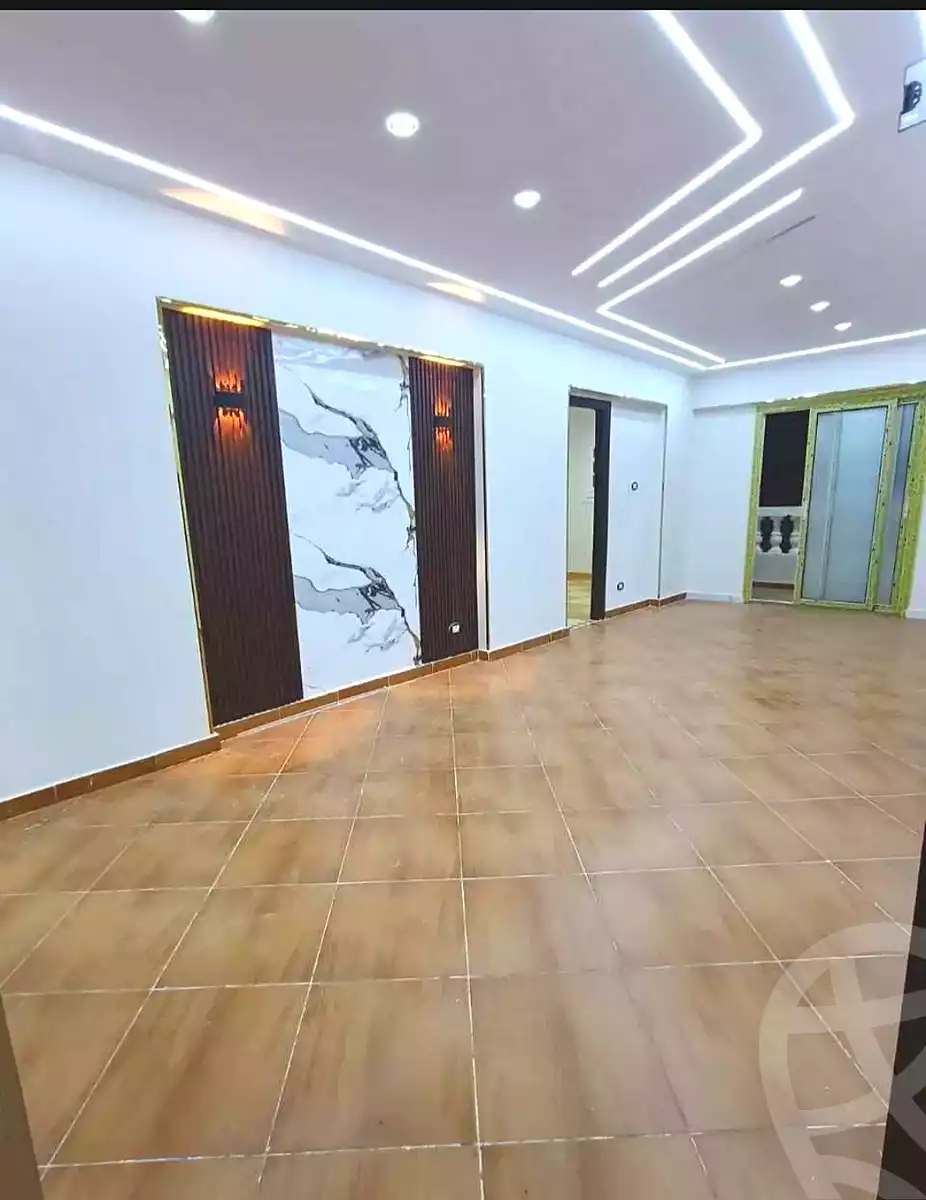 https://aqarmap.com.eg/ar/listing/6883594-for-sale-alexandria-lsywf-el-falki
