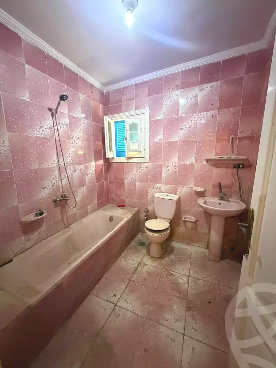 https://aqarmap.com.eg/en/listing/6883698-for-rent-alexandria-al-agamy-lbytsh
