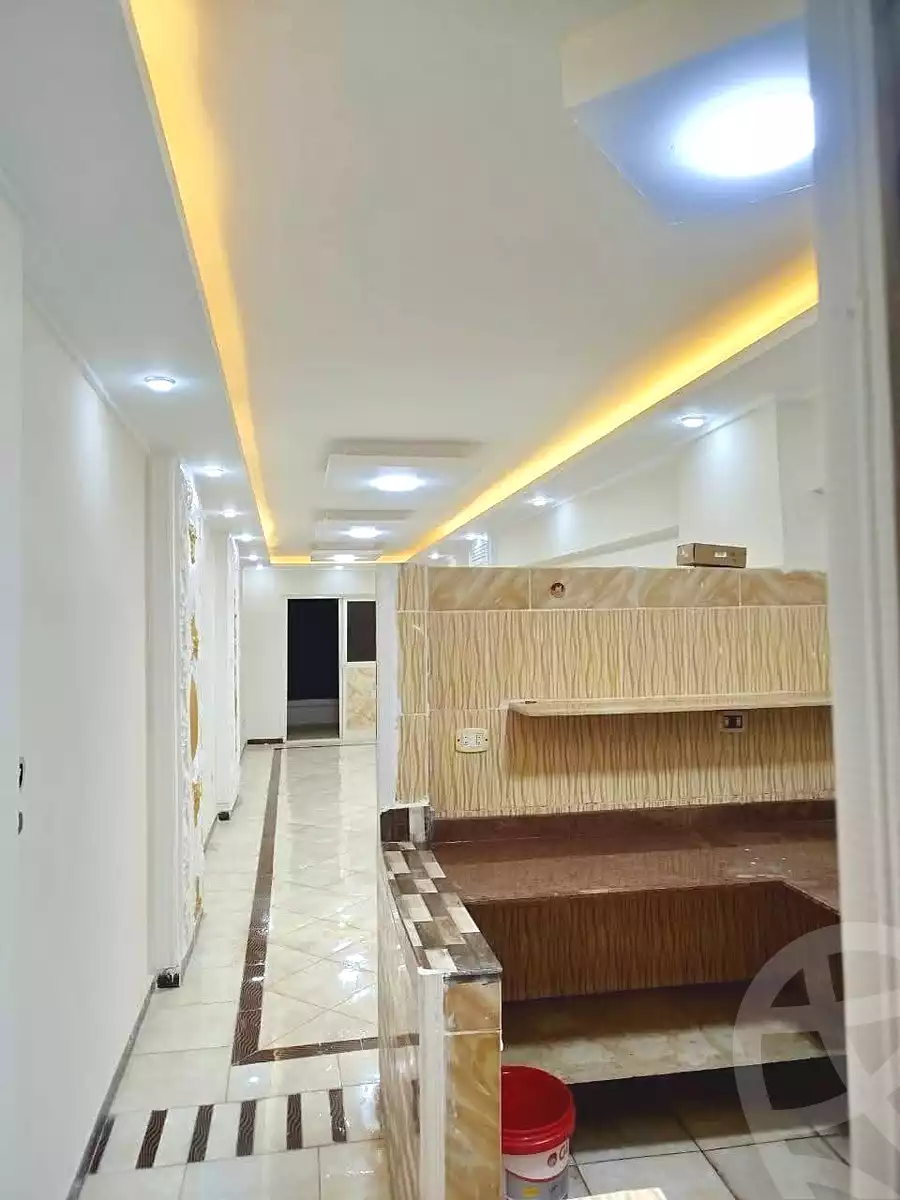 https://aqarmap.com.eg/ar/listing/6883878-for-rent-alexandria-al-agamy-bw-ywsf