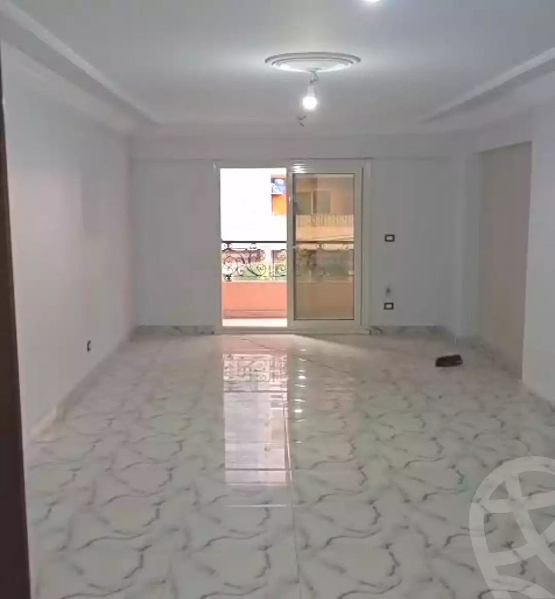 https://aqarmap.com.eg/ar/listing/6884125-for-sale-alexandria-ganaklis
