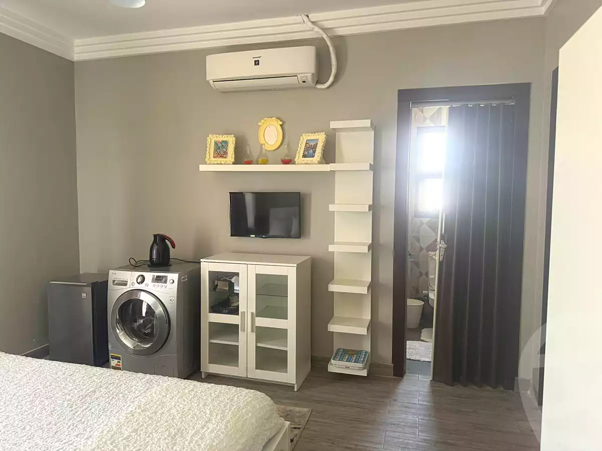 https://aqarmap.com.eg/ar/listing/6884191-for-rent-cairo-el-sheikh-zayed-city-compounds-the-courtyard-mall-dorra