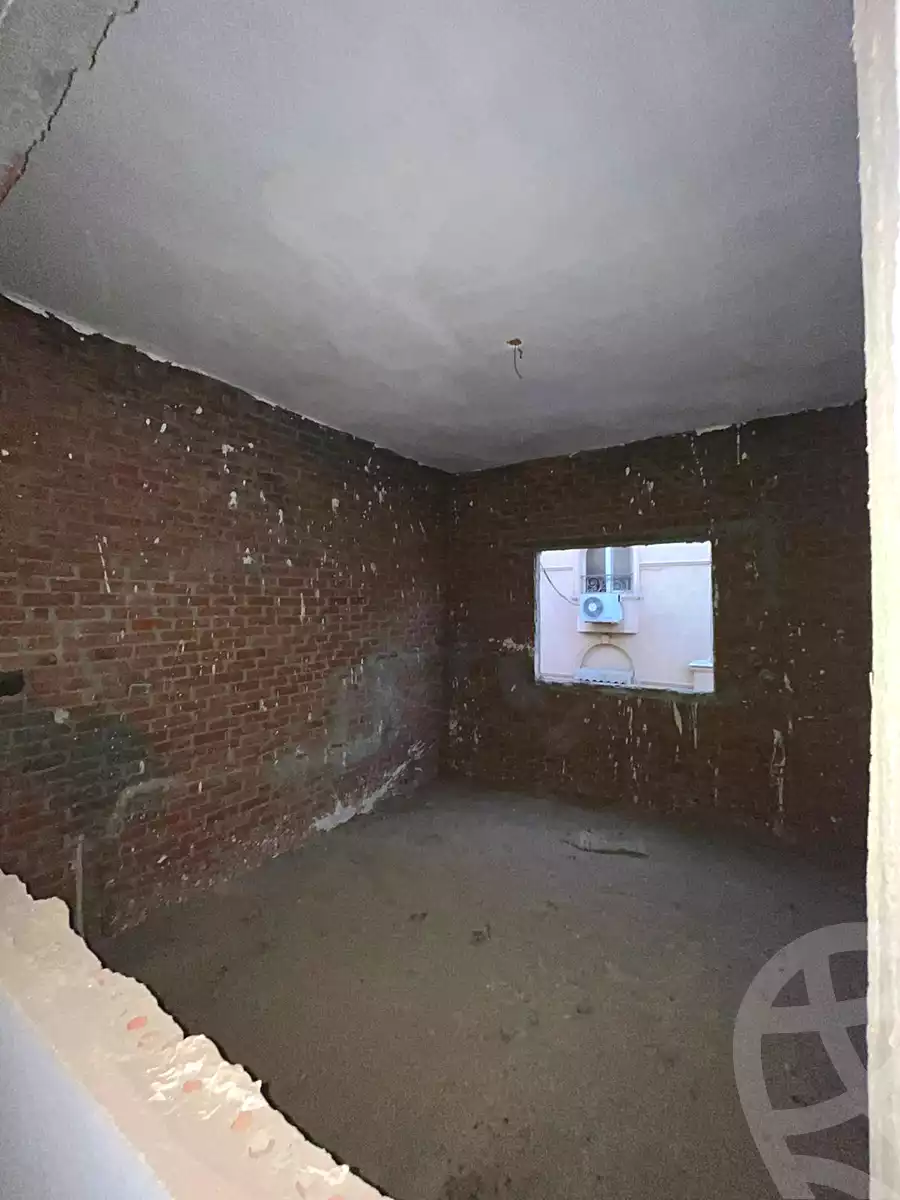 https://aqarmap.com.eg/ar/listing/6884377-for-sale-cairo-6th-of-october-garb-someed-neighborhood-1st