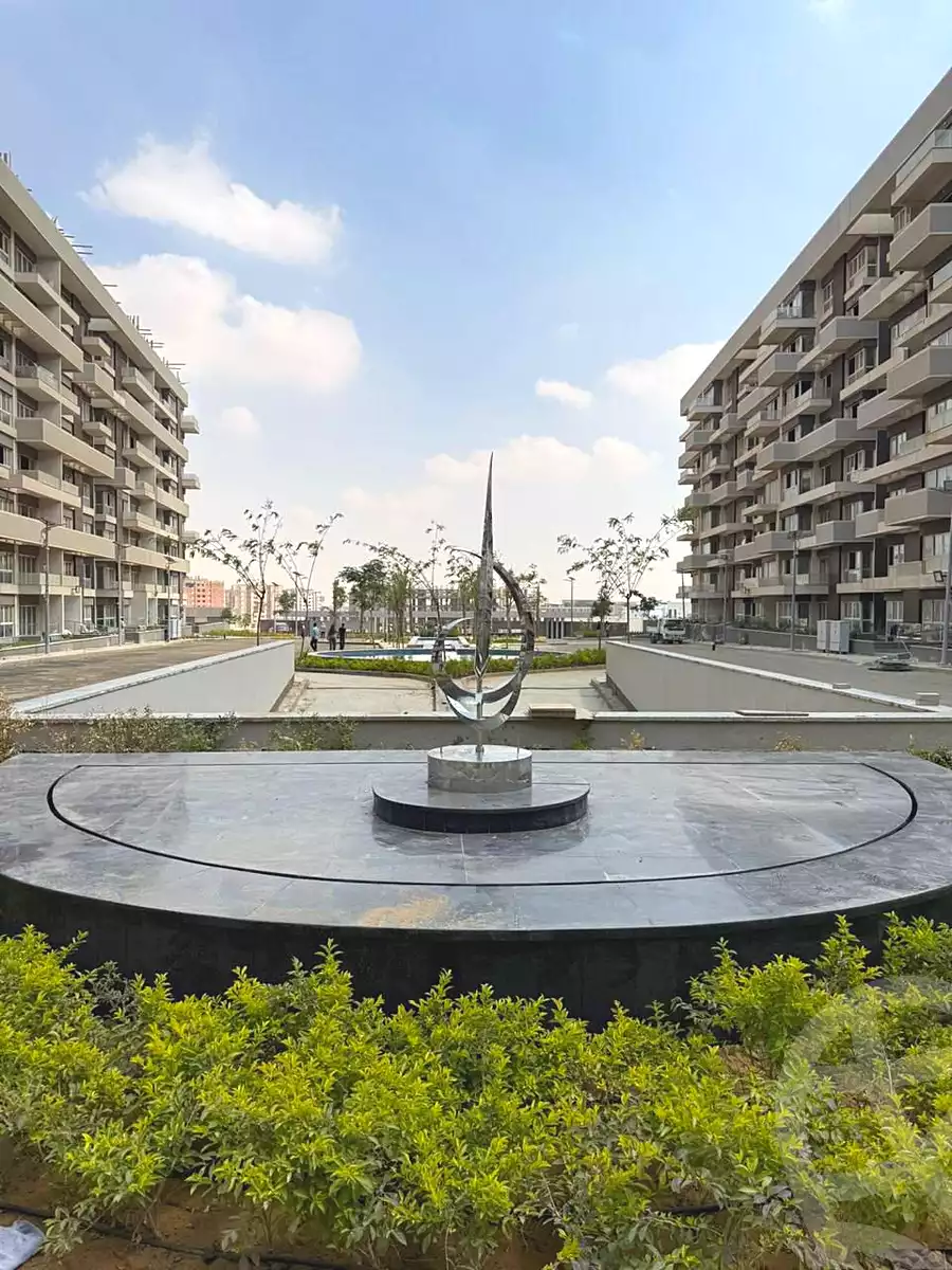 https://aqarmap.com.eg/ar/listing/6884548-for-sale-cairo-new-administrative-capital-r7-scenario