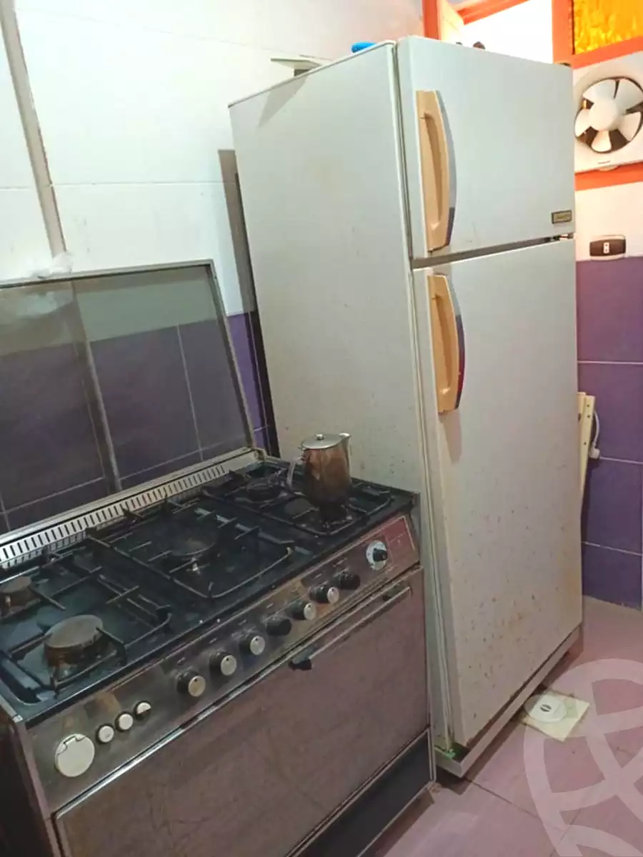 https://aqarmap.com.eg/ar/listing/6884831-for-sale-marsa-matruh-marsa-matrouh-city-el-ezaa-st