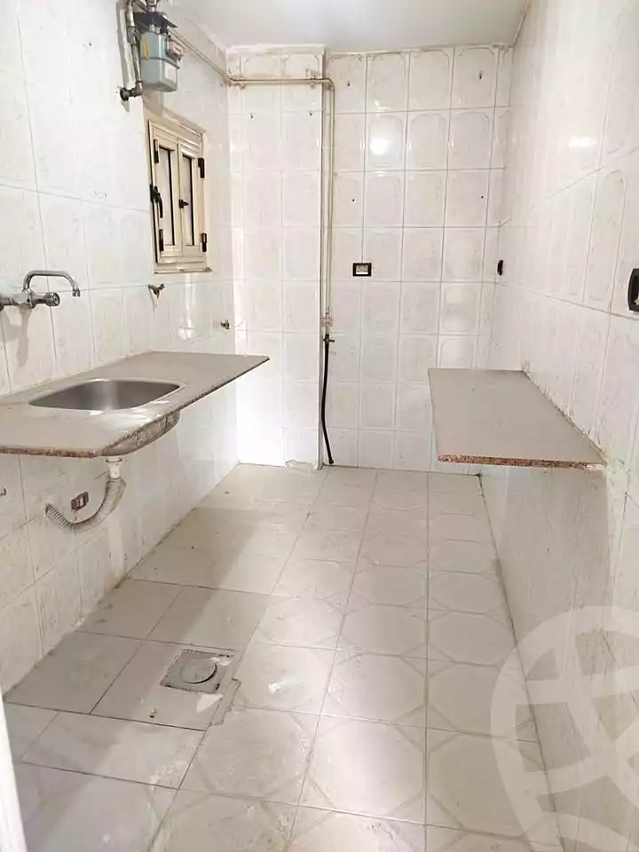 https://aqarmap.com.eg/en/listing/6885480-for-sale-alexandria-al-agamy-el-hanouvel