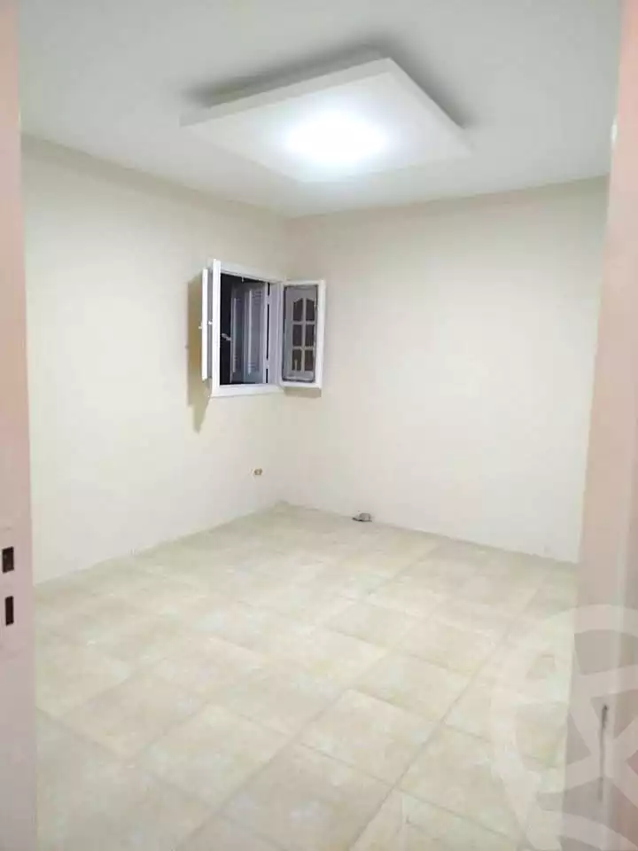 https://aqarmap.com.eg/ar/listing/6885497-for-rent-alexandria-al-agamy-bw-ywsf