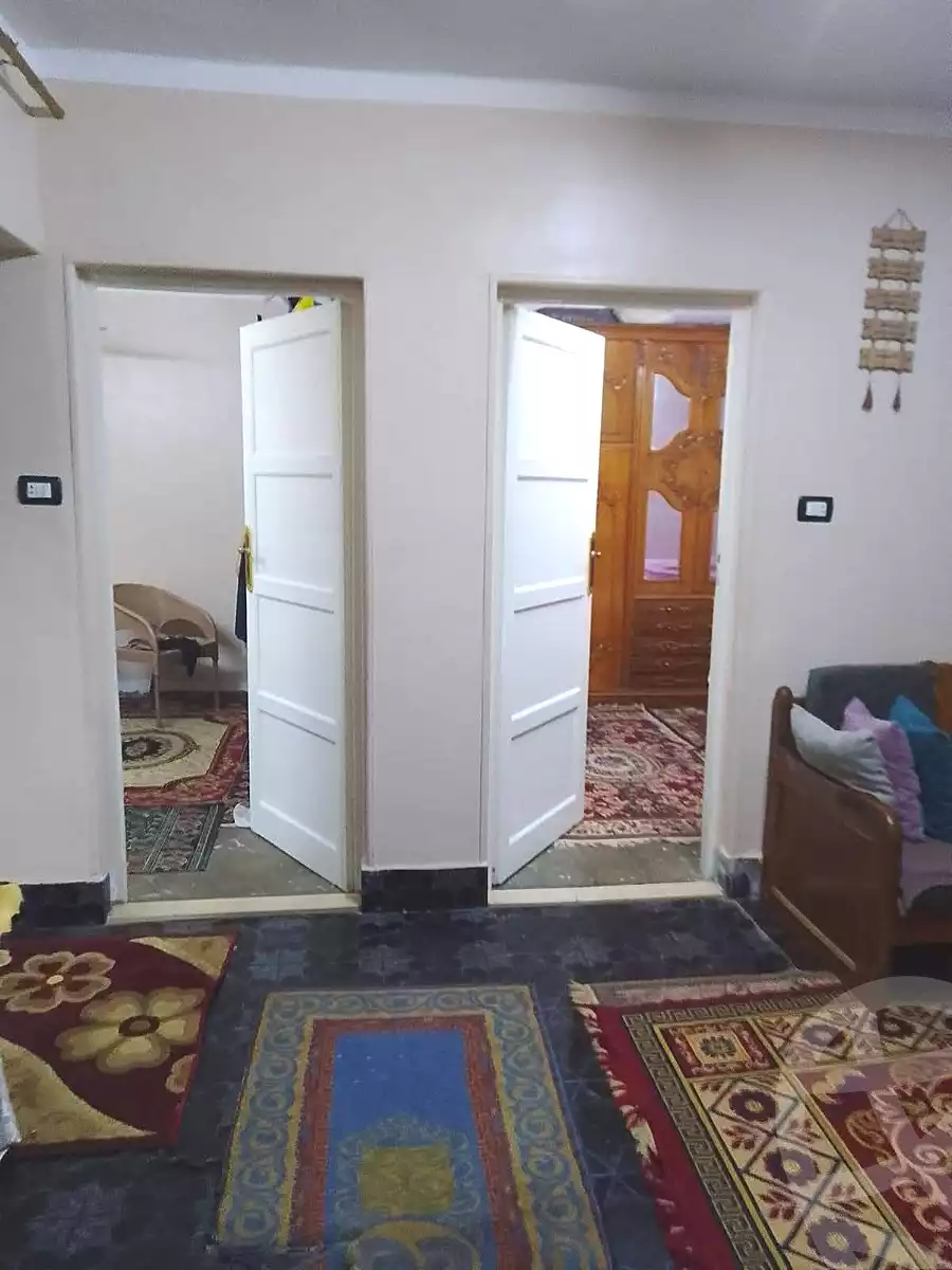 https://aqarmap.com.eg/en/listing/6885562-for-sale-cairo-helwan-el-shareaa-el-sharby-st