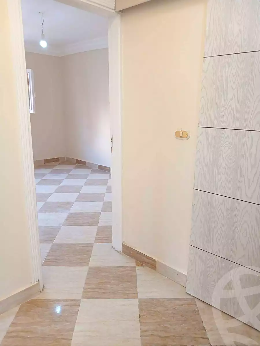 https://aqarmap.com.eg/ar/listing/6885577-for-rent-alexandria-al-agamy-lbytsh-shahr-al-assal-st