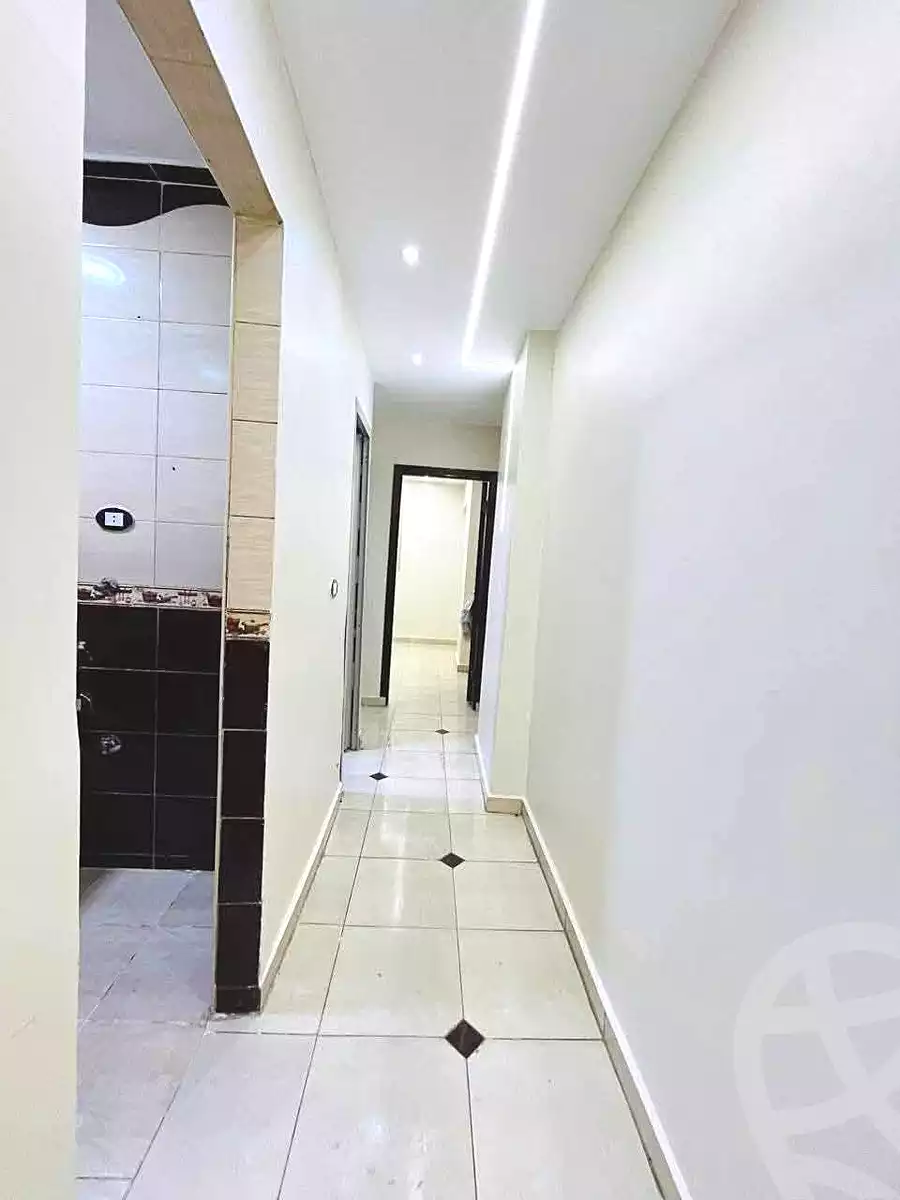 https://aqarmap.com.eg/en/listing/6885775-for-sale-alexandria-lsywf-shamaa