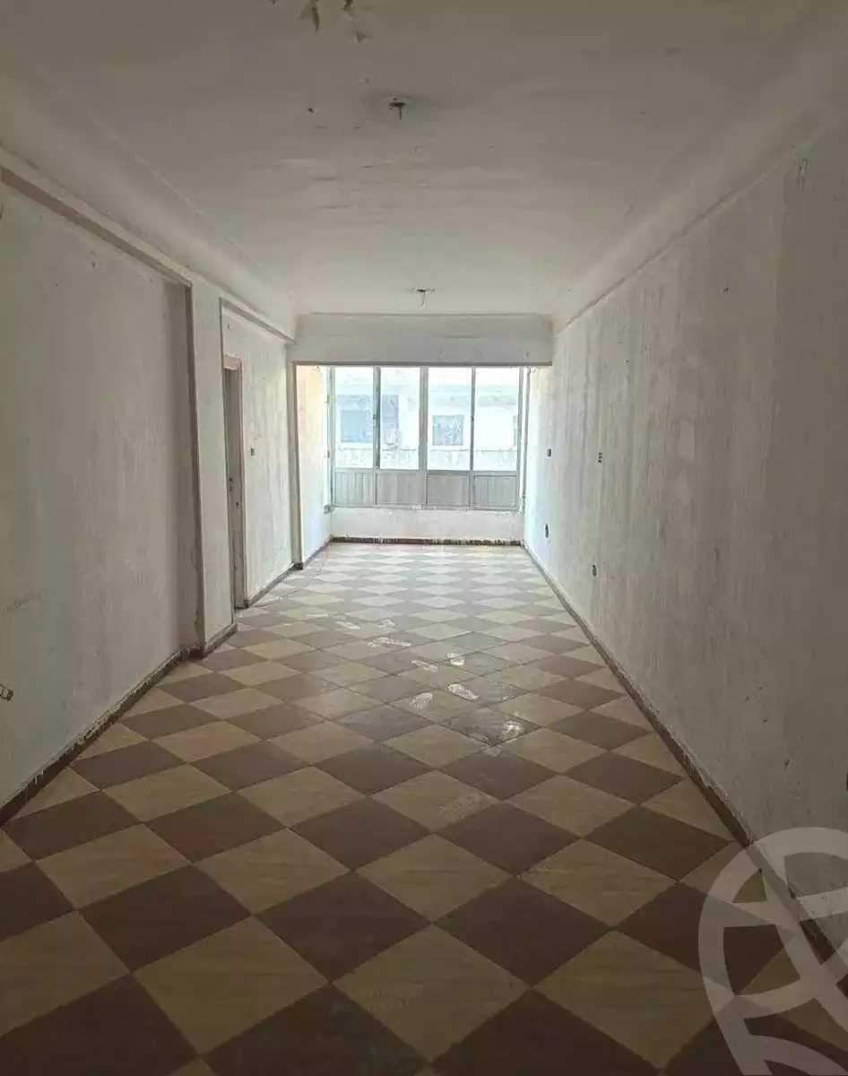 https://aqarmap.com.eg/en/listing/6885786-for-rent-alexandria-al-agamy-el-hanouvel