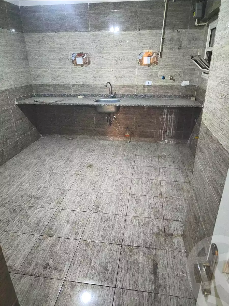 https://aqarmap.com.eg/ar/listing/6885853-for-sale-alexandria-lsywf-city-light-compound
