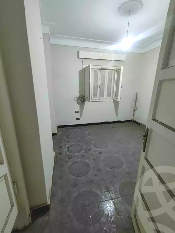 https://aqarmap.com.eg/en/listing/6885972-for-sale-alexandria-moharram-bey-el-rasafa-st