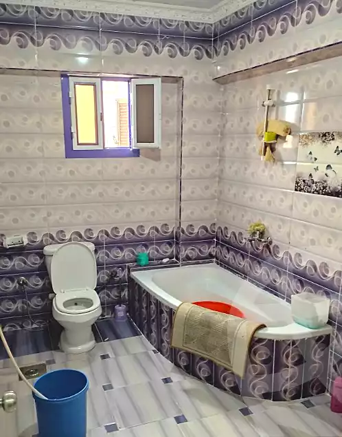 https://aqarmap.com.eg/ar/listing/6886111-for-sale-alexandria-al-agamy-el-hanouvel-el-kholafaa-el-rashdeen-st