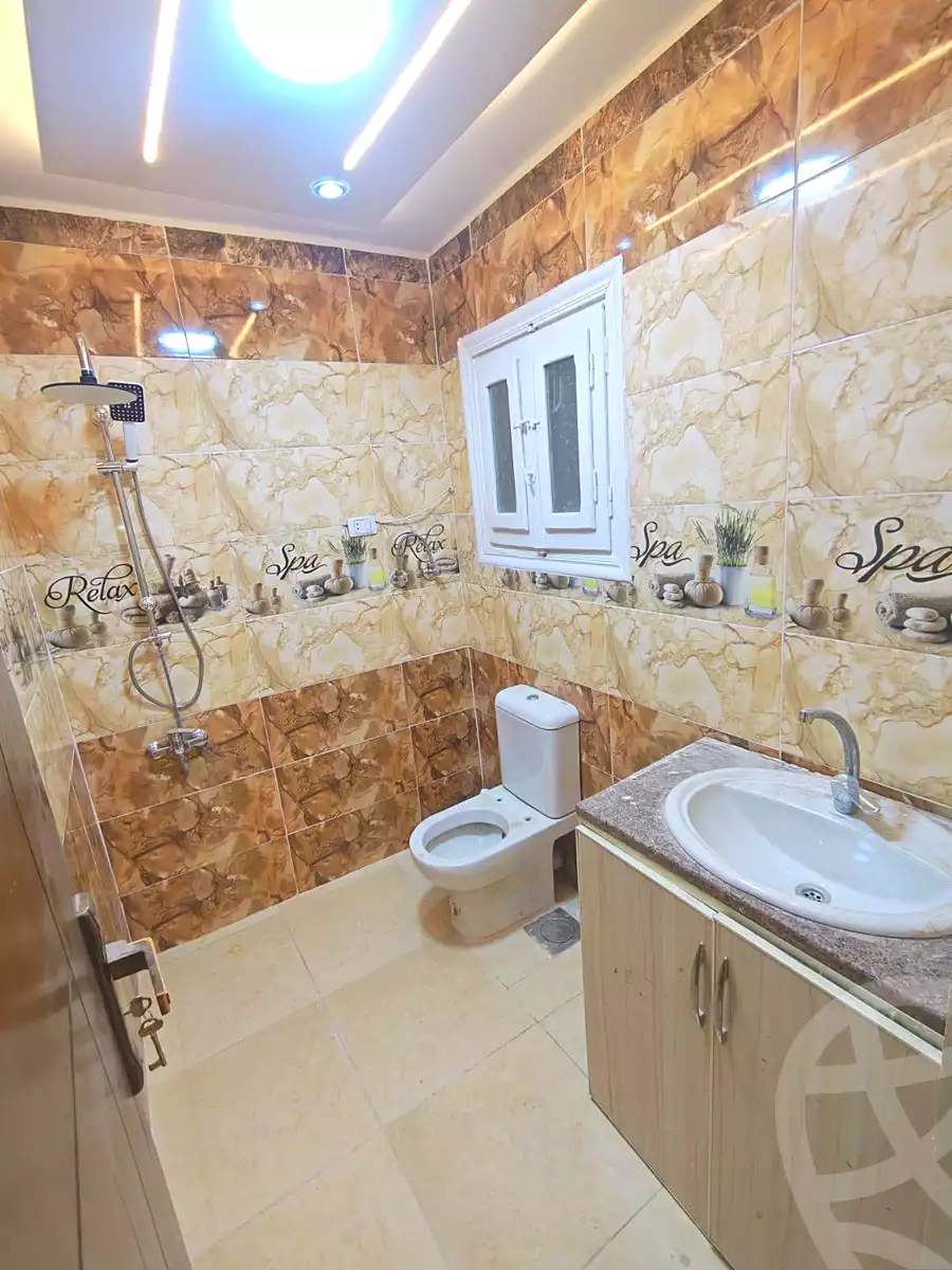 https://aqarmap.com.eg/ar/listing/6886195-for-sale-alexandria-al-agamy-bw-ywsf-hosni-mubarak-st