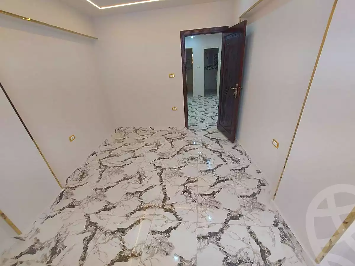 https://aqarmap.com.eg/en/listing/6886321-for-rent-alexandria-al-agamy-bw-ywsf