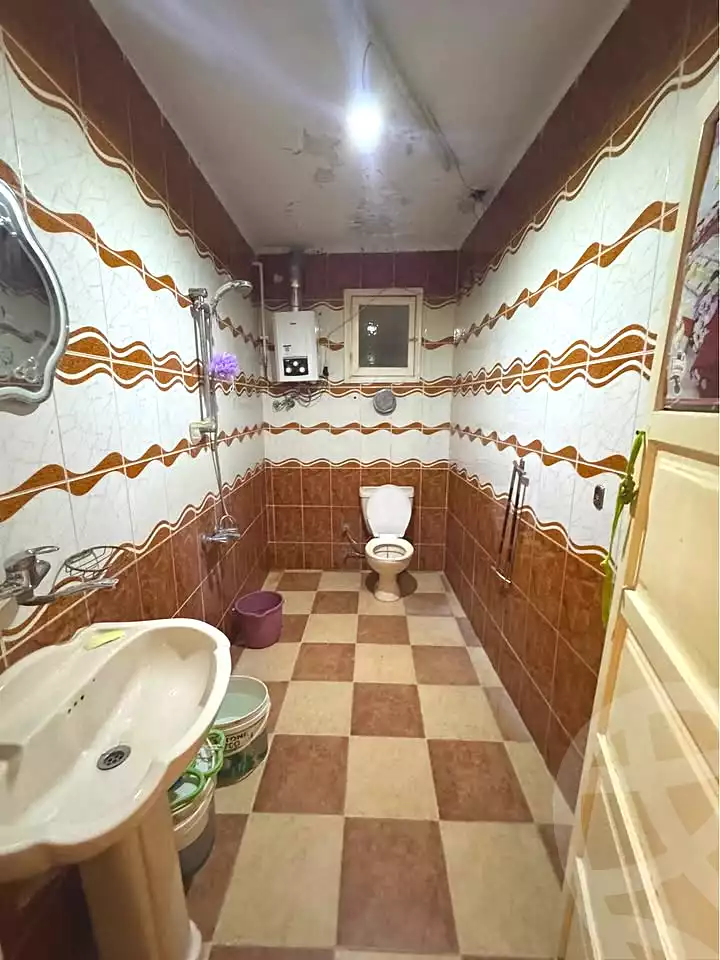 https://aqarmap.com.eg/ar/listing/6886358-for-sale-alexandria-el-asafra-shr-45