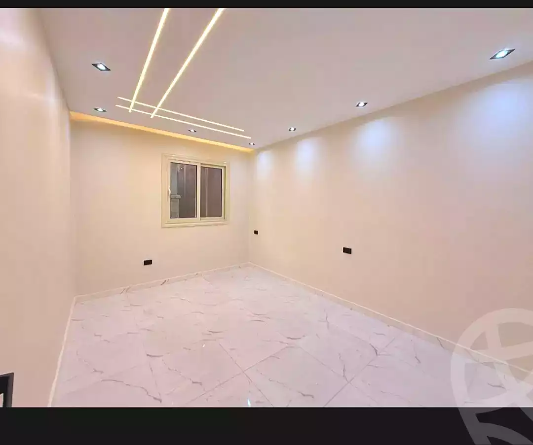 https://aqarmap.com.eg/en/listing/6886458-for-sale-alexandria-camp-cesar