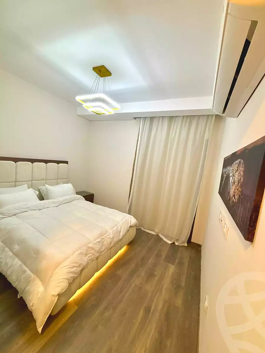 https://aqarmap.com.eg/ar/listing/6886626-for-rent-cairo-el-sheikh-zayed-city-compounds-zyd-wr-llttwyr