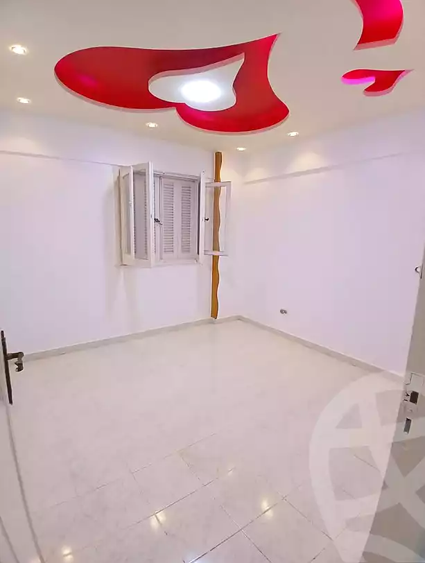 https://aqarmap.com.eg/ar/listing/6886676-for-sale-alexandria-al-agamy-shataa-el-nakheel