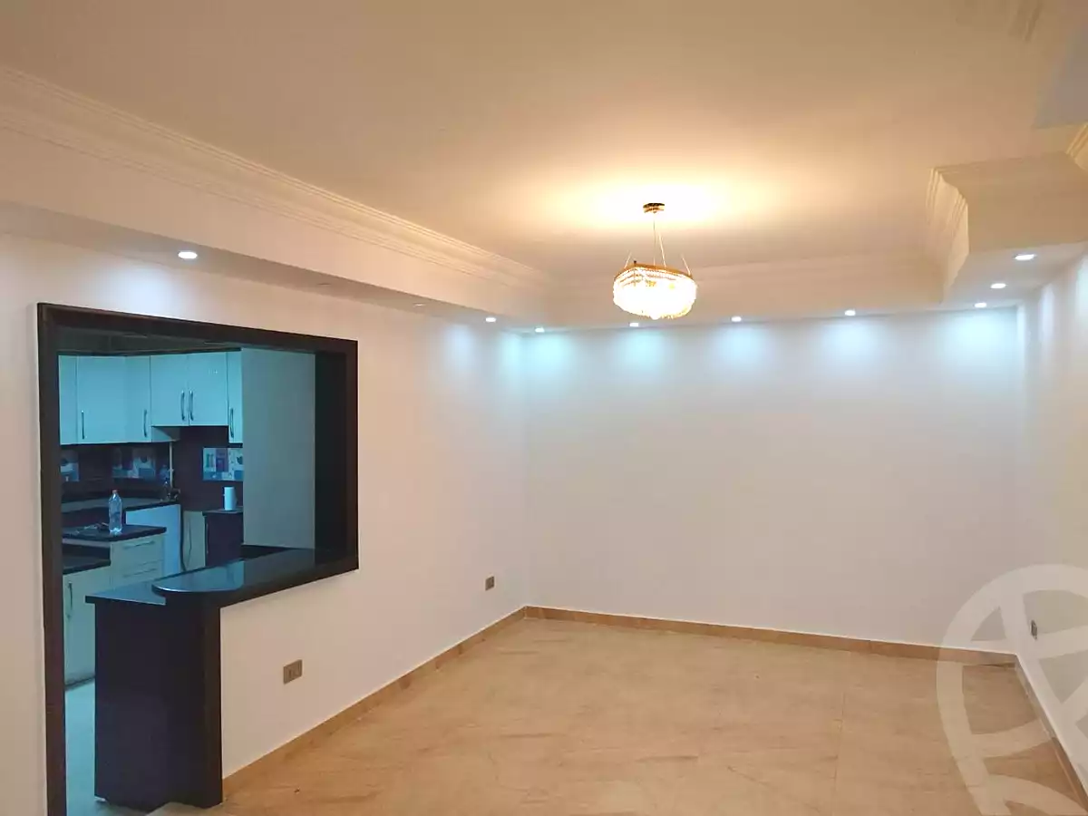 https://aqarmap.com.eg/en/listing/6886683-for-rent-cairo-6th-of-october-compounds-pyramids-walk