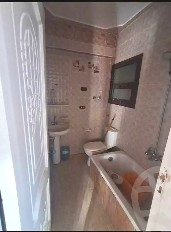 https://aqarmap.com.eg/en/listing/6886737-for-sale-alexandria-al-agamy-lbytsh-el-hanafeya-st