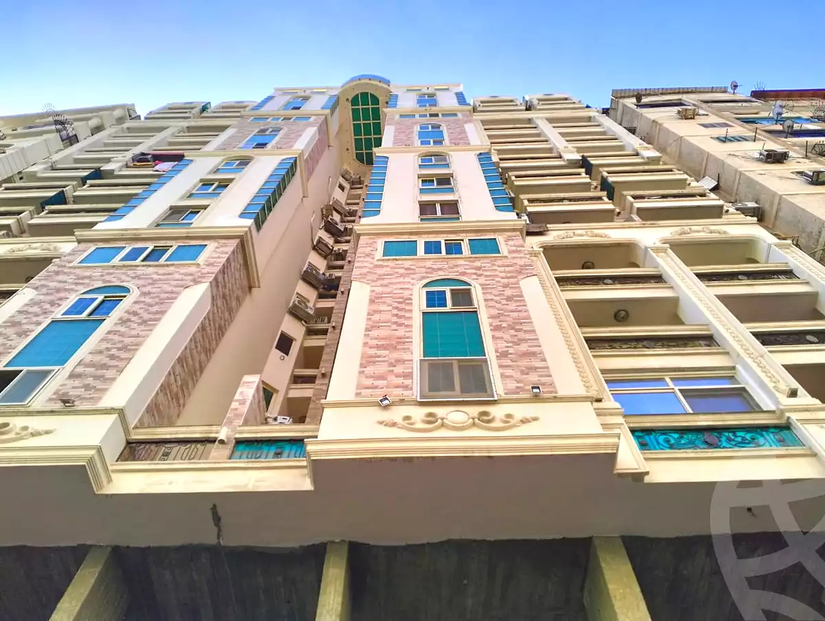 https://aqarmap.com.eg/ar/listing/6886772-for-sale-alexandria-roshdy-shr-hmd-shwqy
