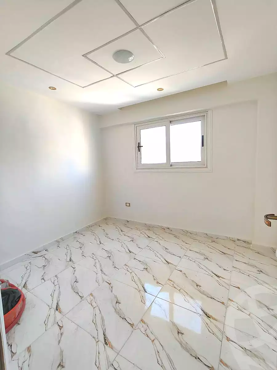 https://aqarmap.com.eg/ar/listing/6887050-for-sale-alexandria-sydy-bshr-sydy-bshr-bhry-khalil-hamada-st