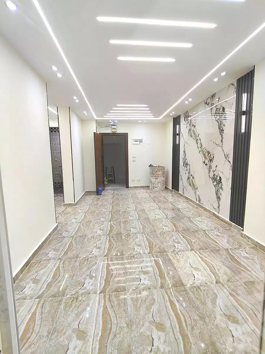 https://aqarmap.com.eg/ar/listing/6887180-for-sale-alexandria-miami-khld-bn-lwlyd