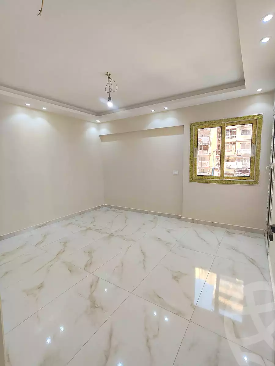 https://aqarmap.com.eg/ar/listing/6887188-for-sale-alexandria-miami-45-street
