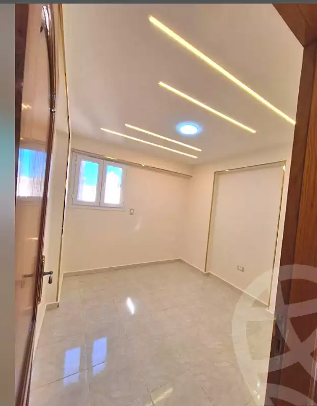 https://aqarmap.com.eg/ar/listing/6887413-for-sale-alexandria-sydy-bshr-sydy-bshr-bhry