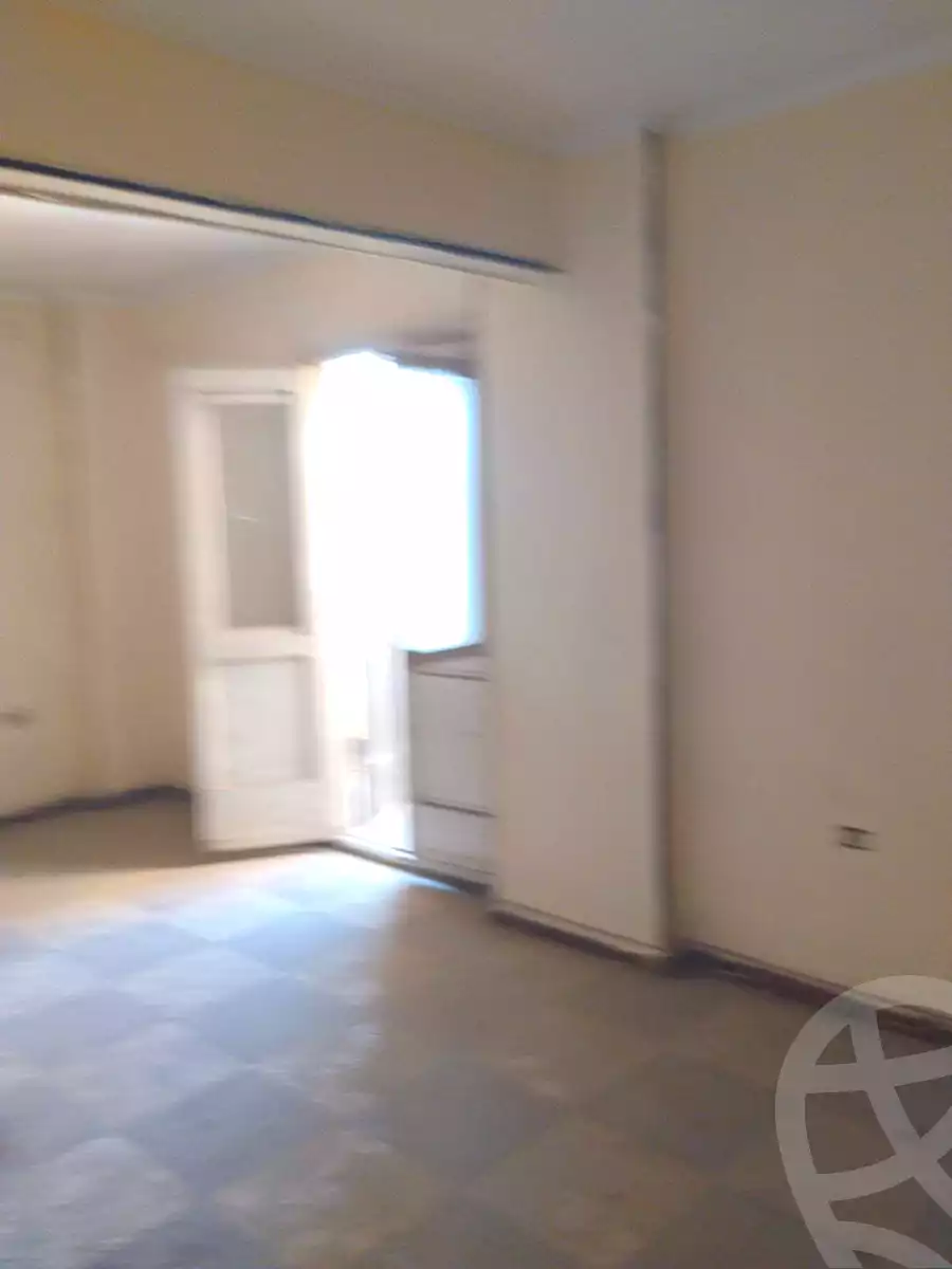https://aqarmap.com.eg/ar/listing/6888267-for-sale-cairo-helwan-helwan-el-sharkeya-abd-el-rahman-pasha-st