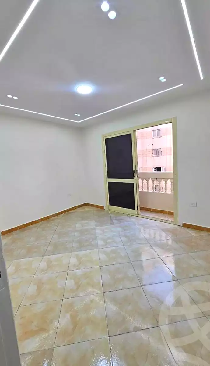 https://aqarmap.com.eg/ar/listing/6888421-for-sale-alexandria-sydy-bshr-sydy-bshr-bhry-shr-khld-bn-lwlyd