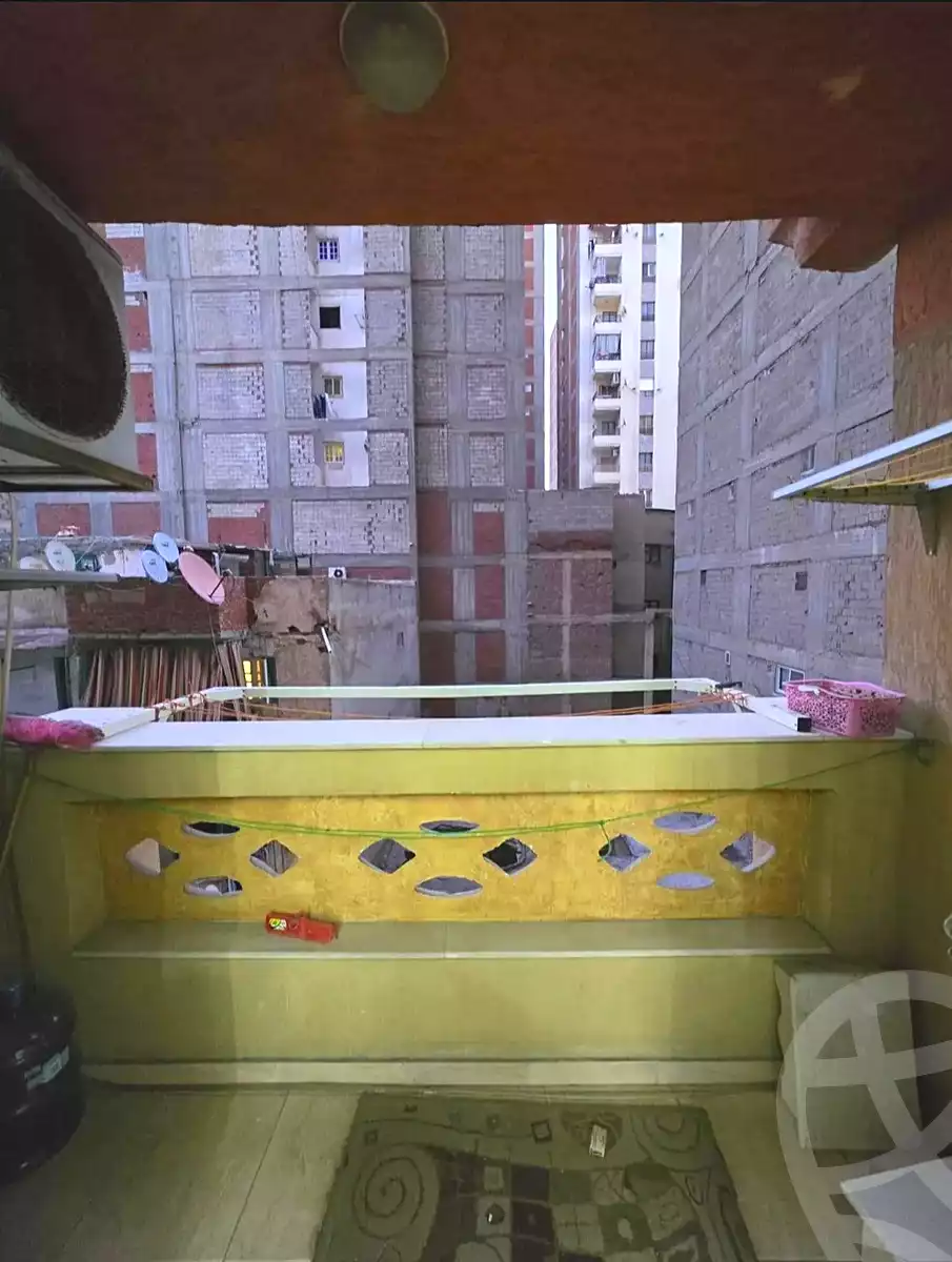 https://aqarmap.com.eg/ar/listing/6888429-for-sale-alexandria-sydy-bshr-sydy-bshr-bhry-el-shaikh-hussein-soliman-18-st