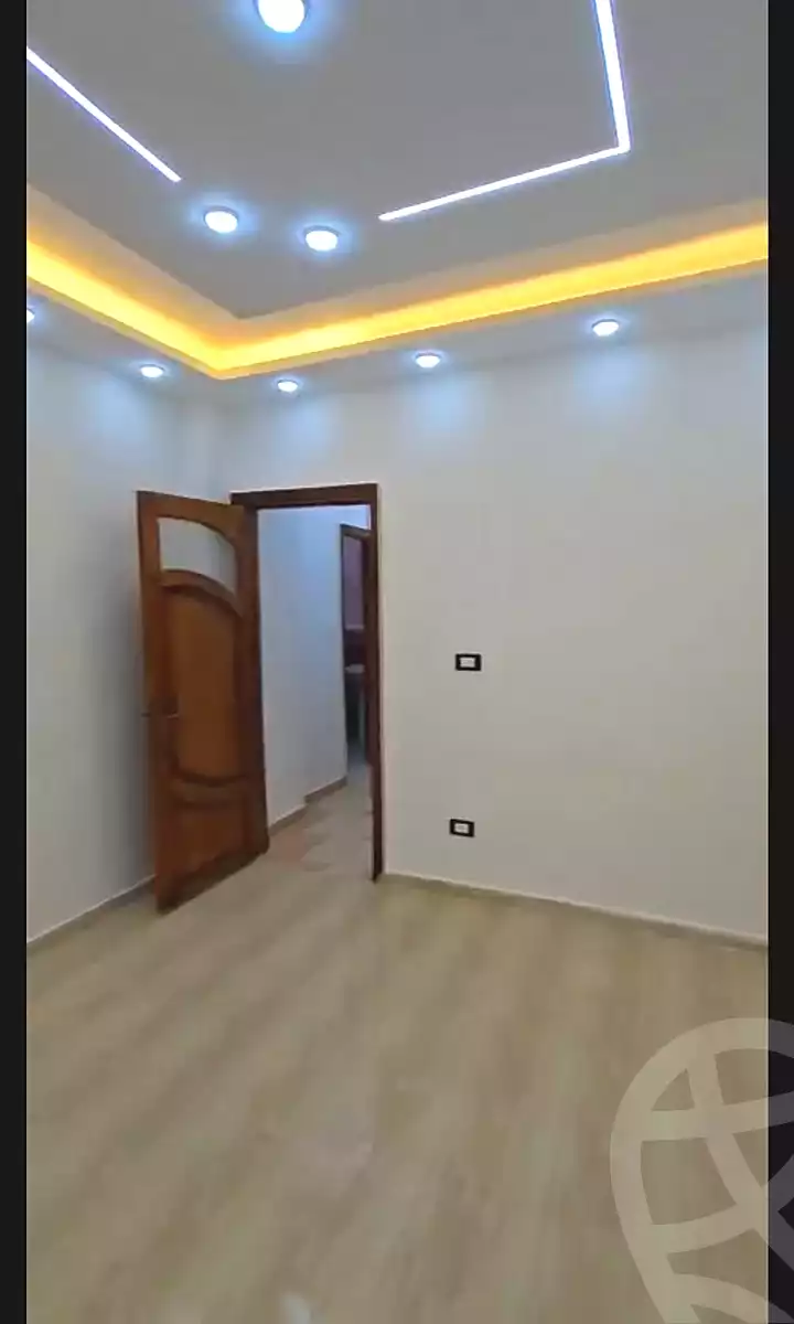 https://aqarmap.com.eg/en/listing/6888580-for-sale-alexandria-el-mandara-shr-mlk-hfny