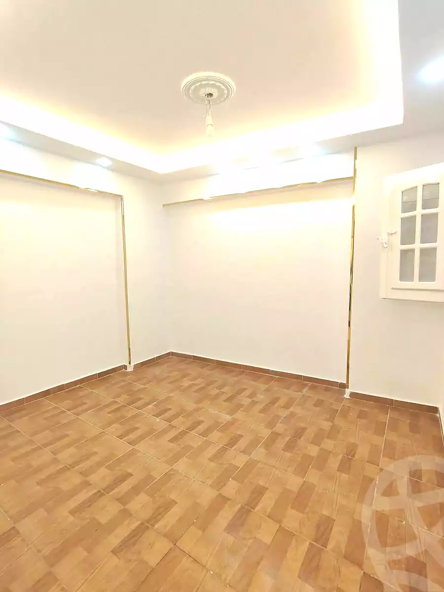 https://aqarmap.com.eg/ar/listing/6888737-for-sale-alexandria-sydy-bshr-sydy-bshr-bhry-shr-mhmwd-l-yswy
