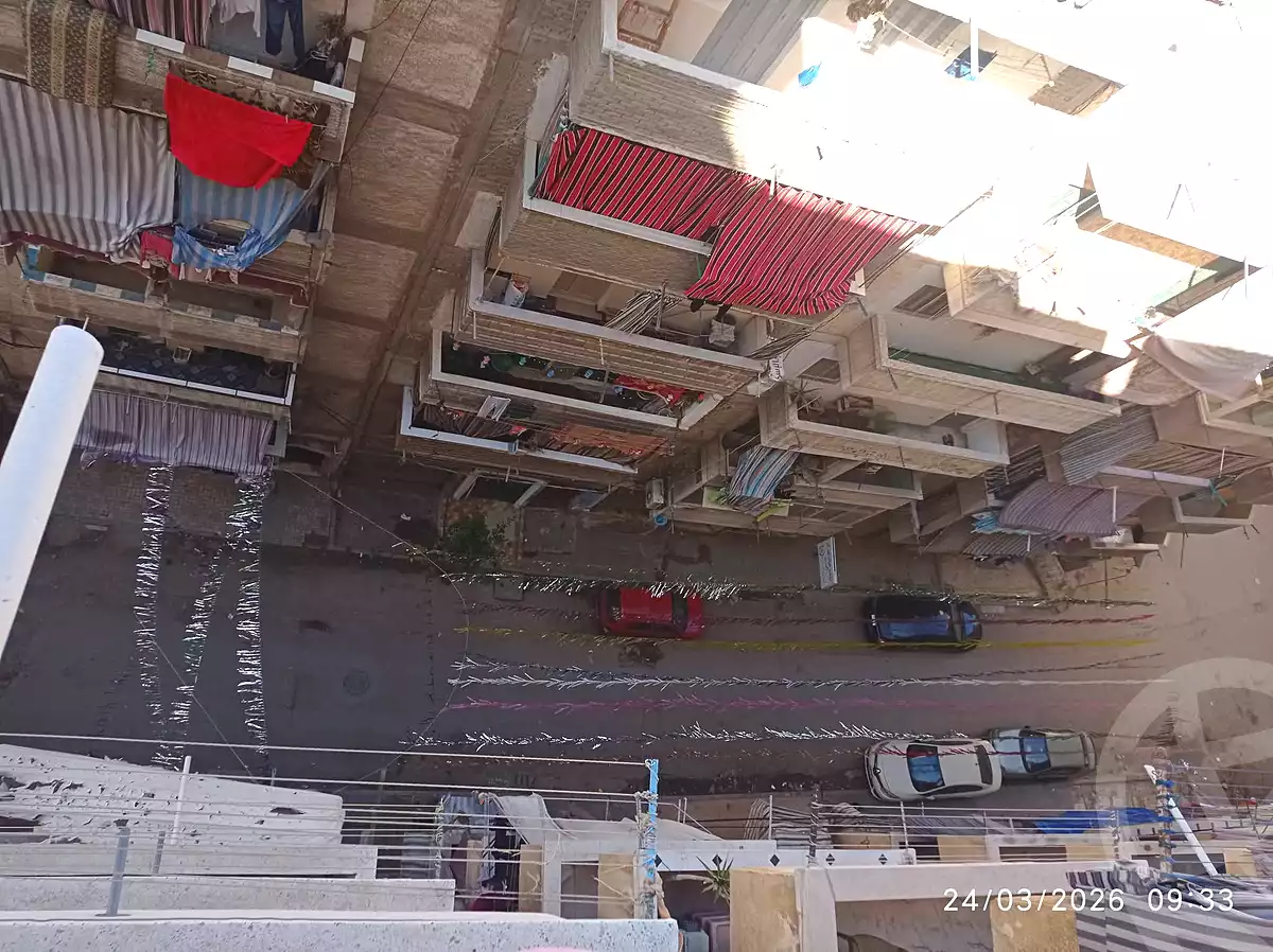 https://aqarmap.com.eg/en/listing/6888800-for-sale-alexandria-sydy-bshr-sydy-bshr-qbly-street-30