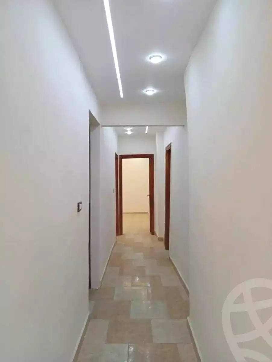 https://aqarmap.com.eg/en/listing/6889050-for-sale-alexandria-el-mandara-alex-el-mandara-bahri