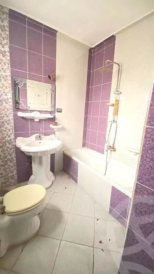 https://aqarmap.com.eg/ar/listing/6889428-for-sale-alexandria-al-agamy-lbytsh-shahr-al-assal-st