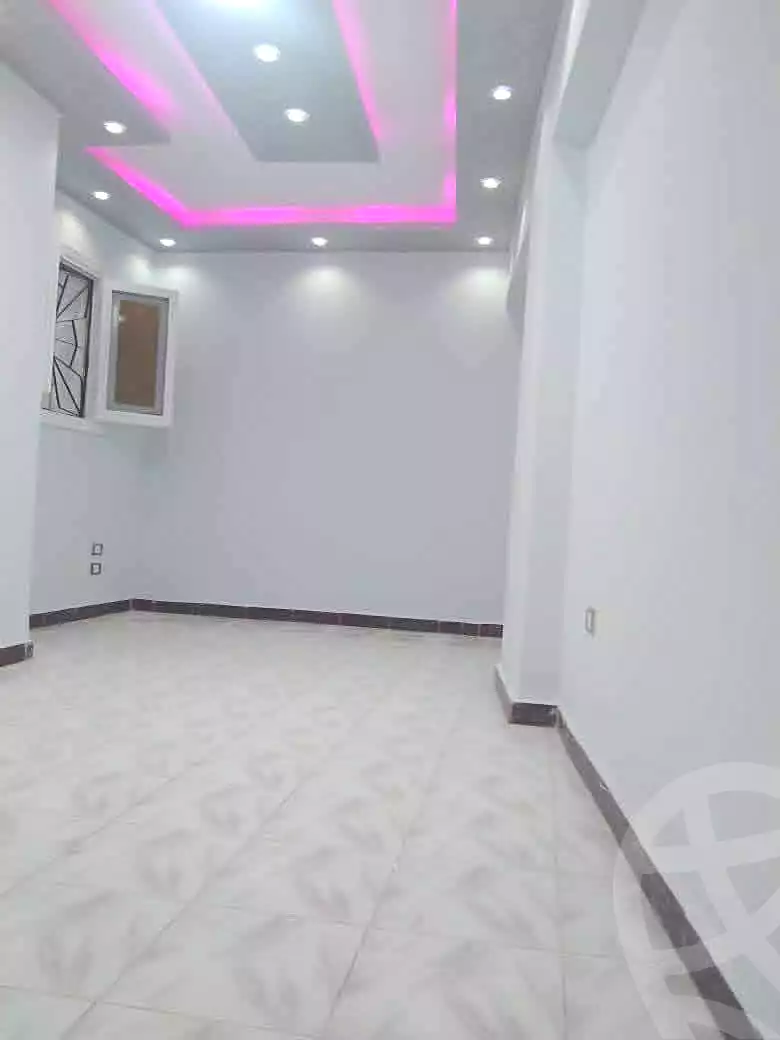 https://aqarmap.com.eg/ar/listing/6889432-for-rent-alexandria-al-agamy-bw-ywsf