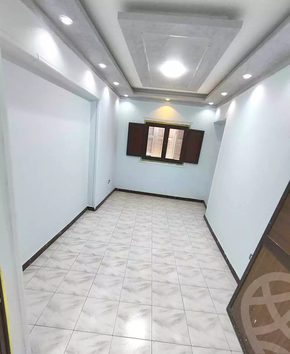 https://aqarmap.com.eg/ar/listing/6889432-for-rent-alexandria-al-agamy-bw-ywsf