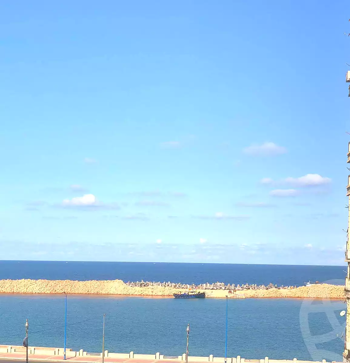 https://aqarmap.com.eg/ar/listing/6889595-for-sale-alexandria-sydy-bshr-sydy-bshr-bhry