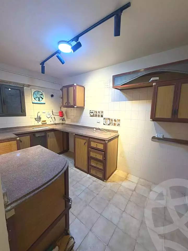 https://aqarmap.com.eg/en/listing/6889652-for-sale-alexandria-al-agamy-lbytsh-bianchiii