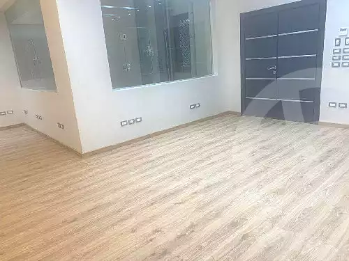 https://aqarmap.com.eg/en/listing/6889796-for-sale-cairo-new-cairo-compounds-kyrw-byzns-blz-btr-hwm-llttwyr