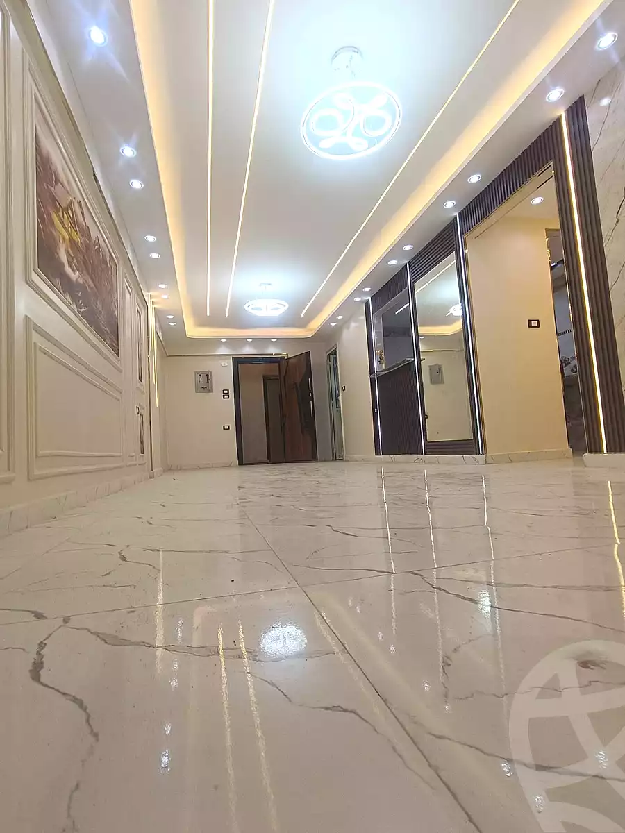https://aqarmap.com.eg/ar/listing/6890088-for-sale-cairo-elnozha-Streettt-27