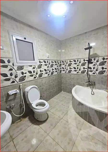 https://aqarmap.com.eg/ar/listing/6890162-for-sale-cairo-helwan-el-masaken-el-iqtsadeyah-ahmed-badawy-st